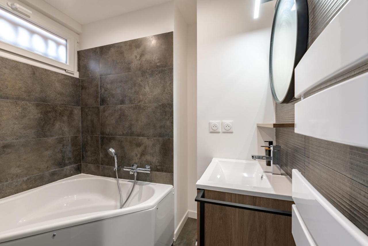 Amja Saint-Roch: Spacious Family Apartment with Parking Montpellier Exterior photo